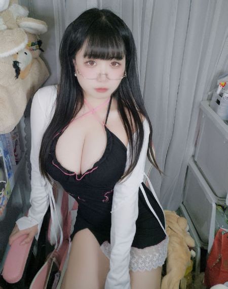 无遮挡裸光屁屁打屁股软件