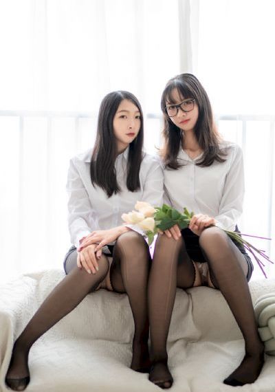 学生面前的女教师