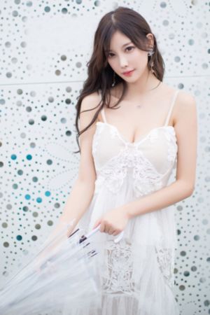 新人女秘书在线