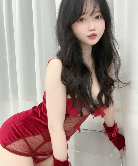 82年生的朴雅拉