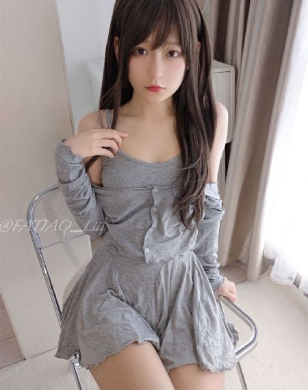 俄剧小母牛