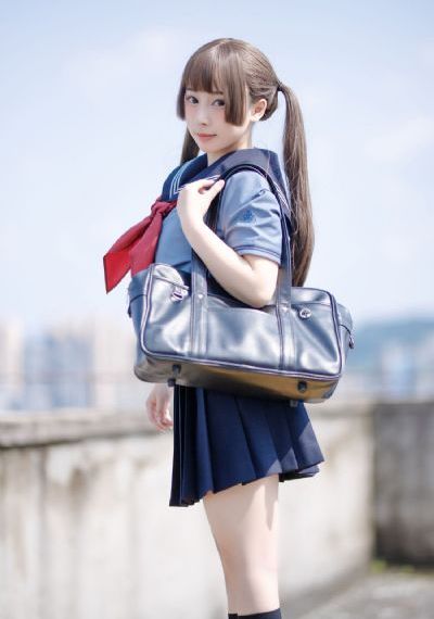 年轻的儿媳电影