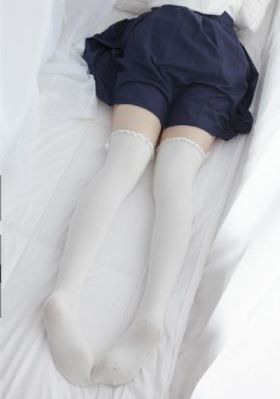 丰满人妇精油按摩
