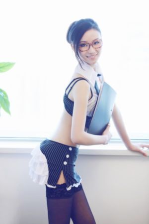 龚玥菲激情三级做爰